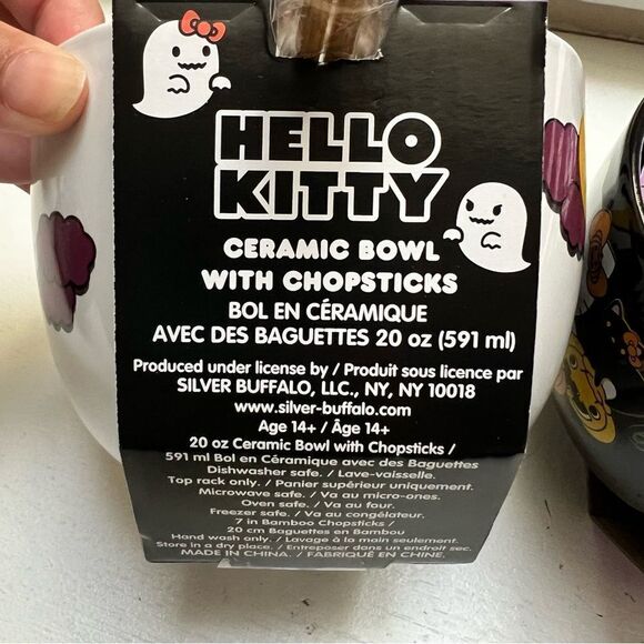 Sanrio Hello Kitty 20oz Halloween Ceramic Bowls with Chopsticks (set of 2) NEW - Picture 6 of 6